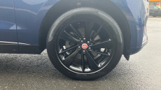 Jaguar F-Pace 2.0 D200 R-Dynamic Black 5dr Auto AWD Diesel Estate